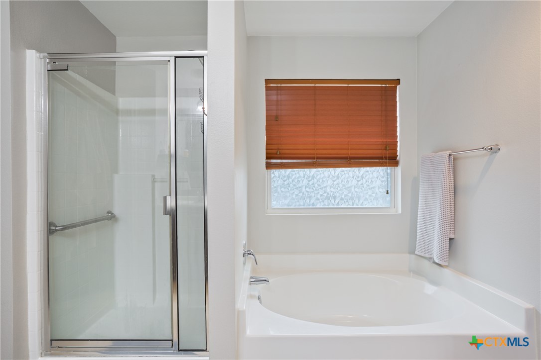 8009 Hawthorn Property Photo 14