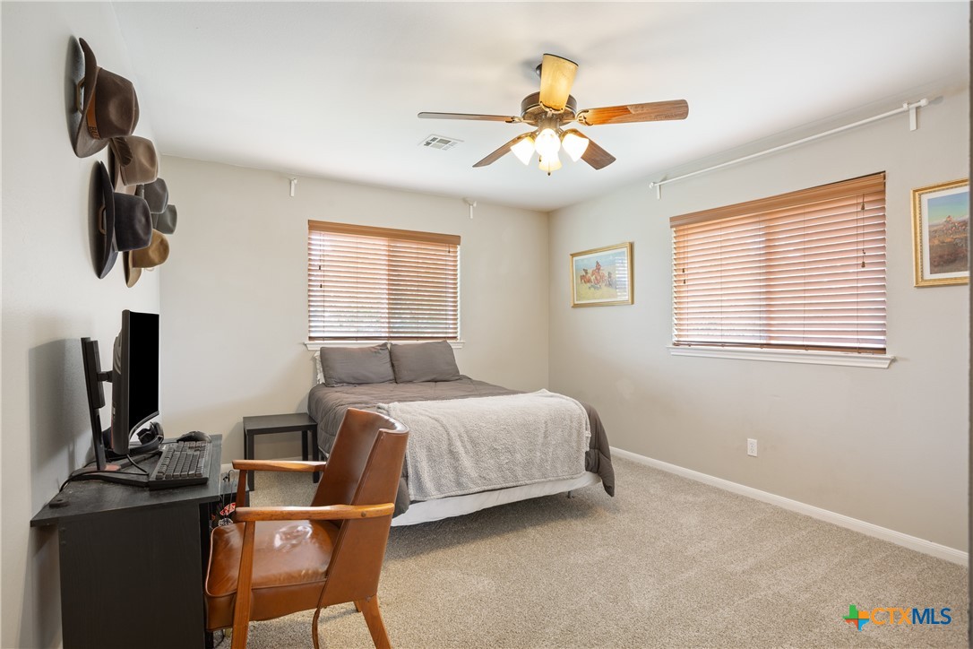 8009 Hawthorn Property Photo 15