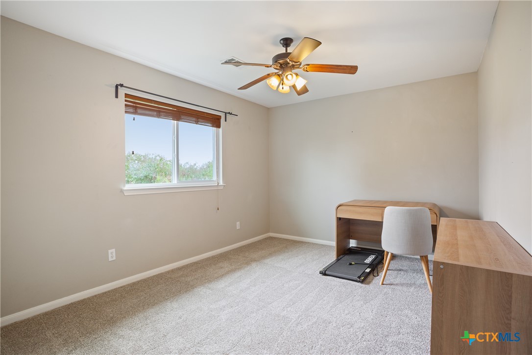 8009 Hawthorn Property Photo 18