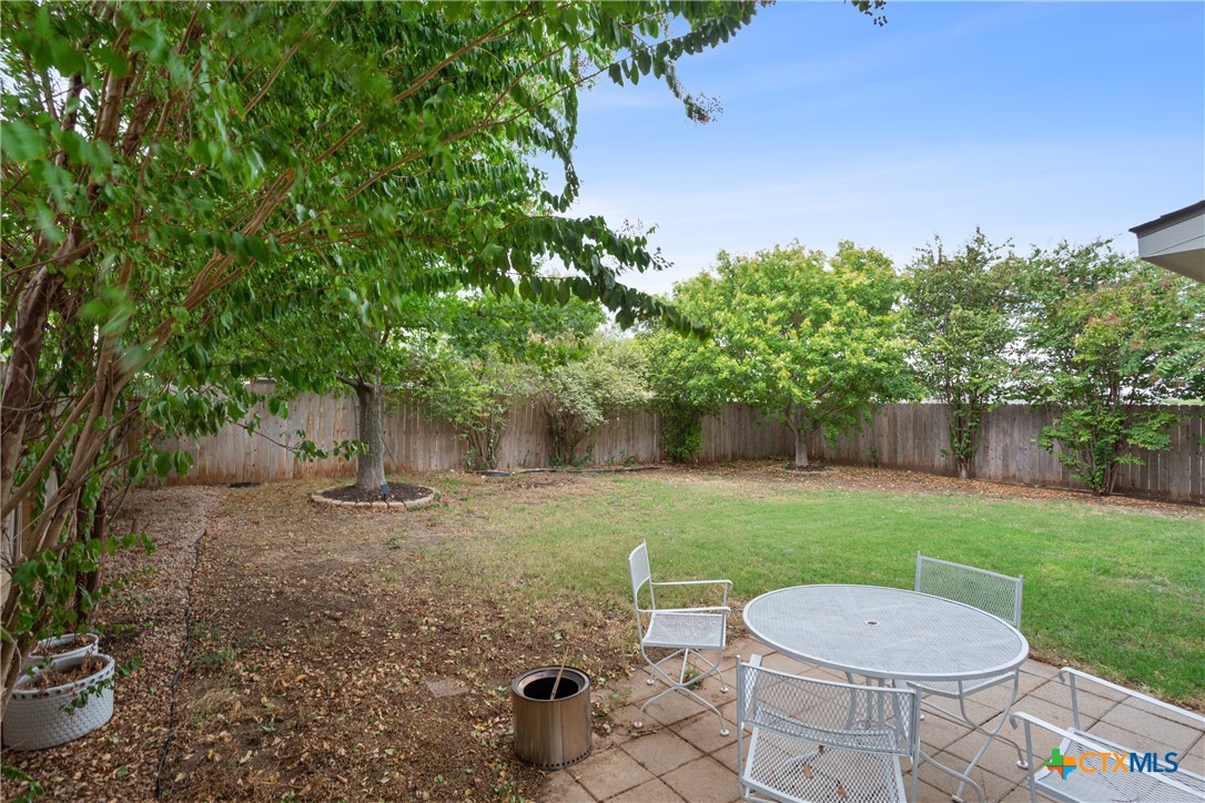 8009 Hawthorn Property Photo 22
