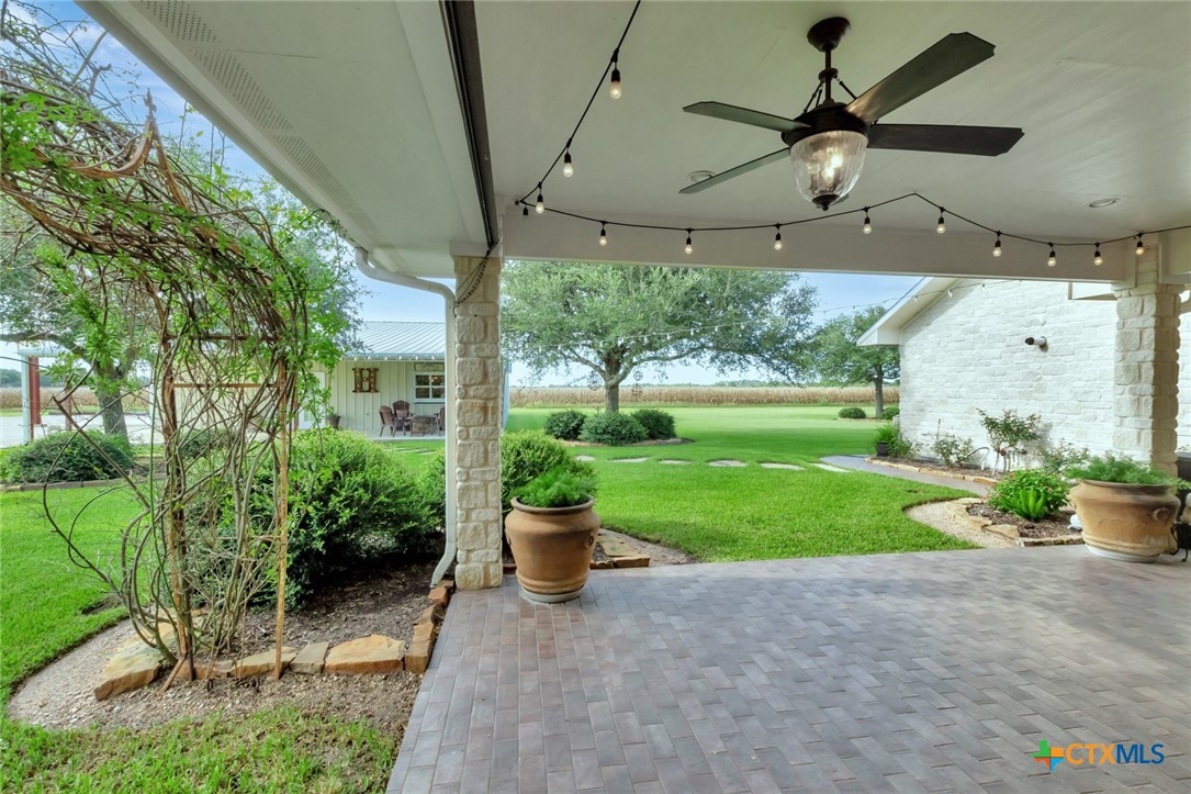 444 County Road 237 Property Photo 30