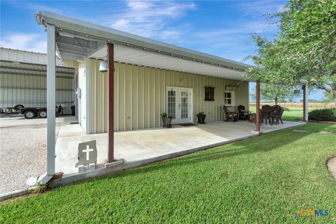444 County Road 237 Property Photo 34
