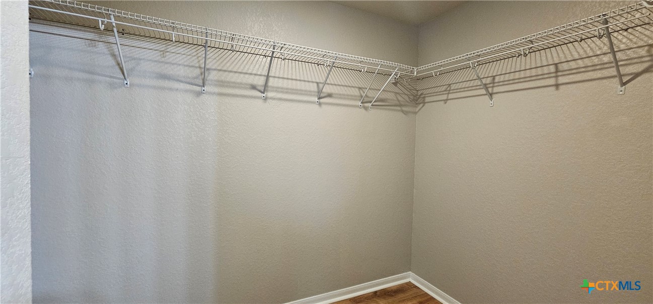 1052 Lilac Wind Property Photo 12