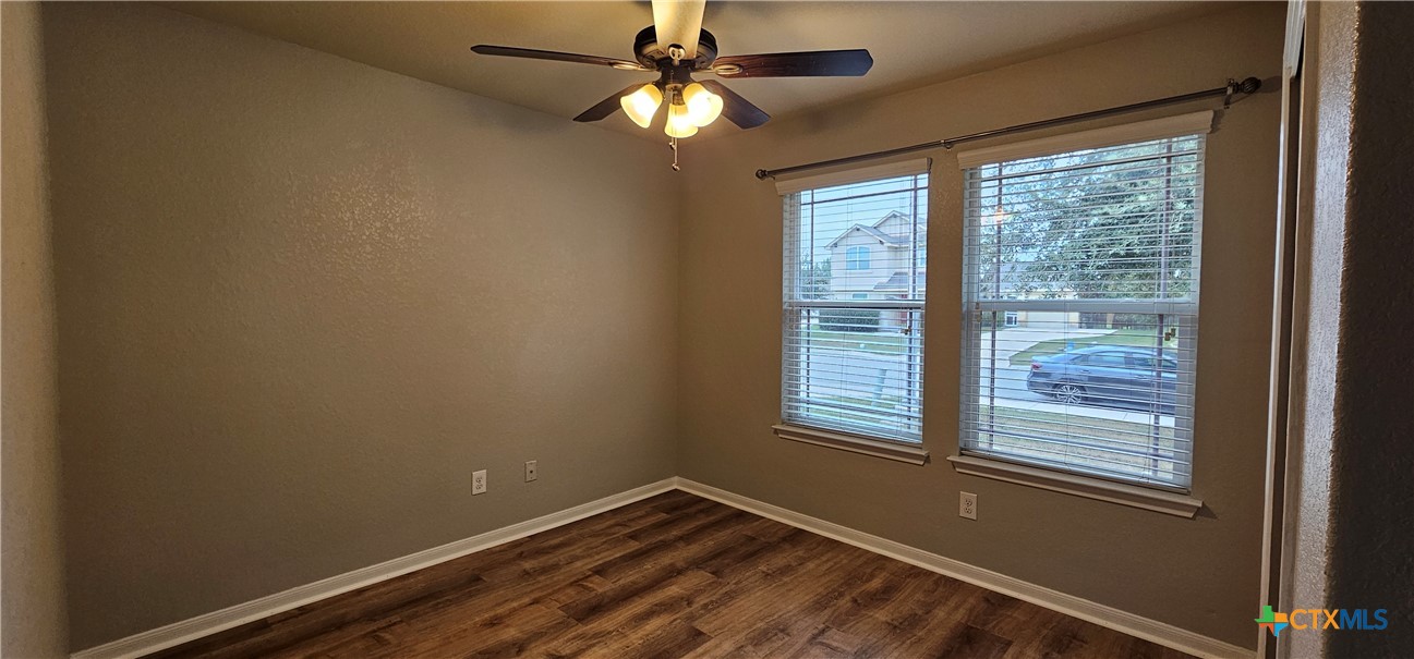 1052 Lilac Wind Property Photo 17