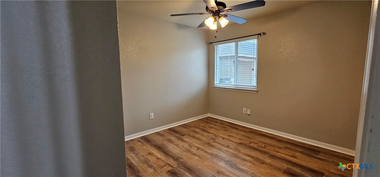 1052 Lilac Wind Property Photo 19