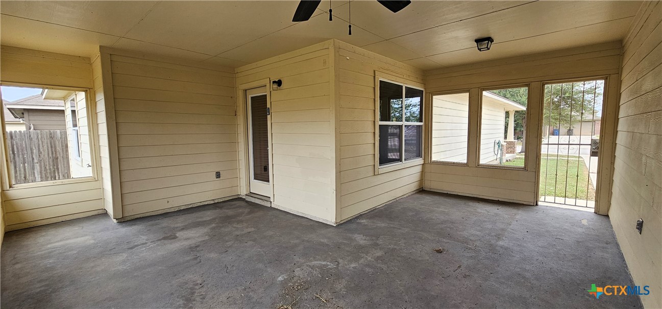1052 Lilac Wind Property Photo 23