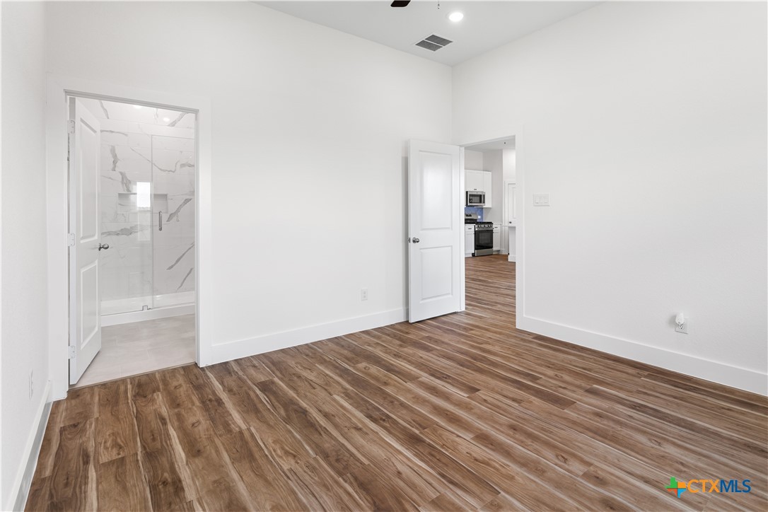 308 Cardinal Drive Property Photo 14