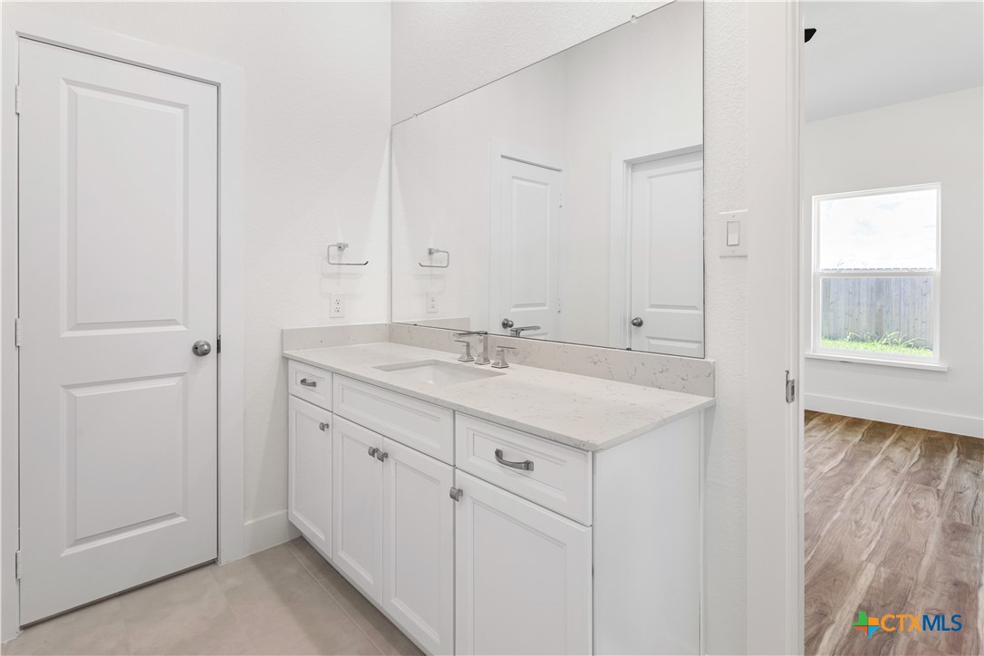 308 Cardinal Drive Property Photo 16