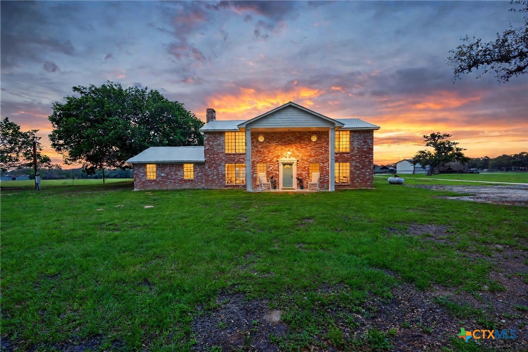 6072 County Road 122 Property Photo 1