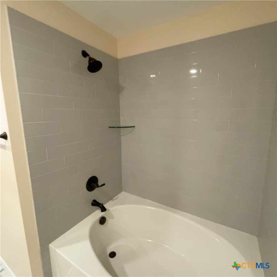 1940 Lively Lane Property Photo 12