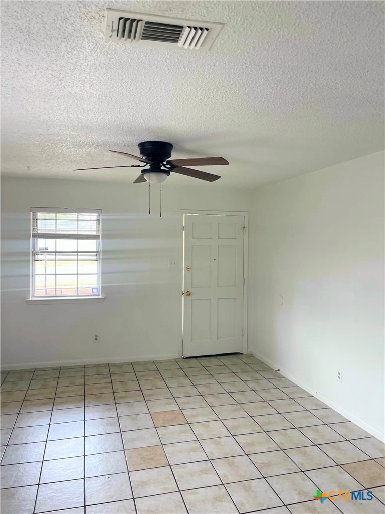 1912 Patricia Street Property Photo 6