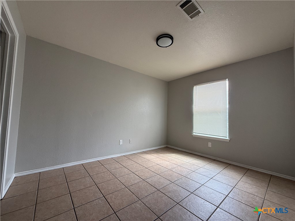 1310 Dugger Circle Property Photo 6