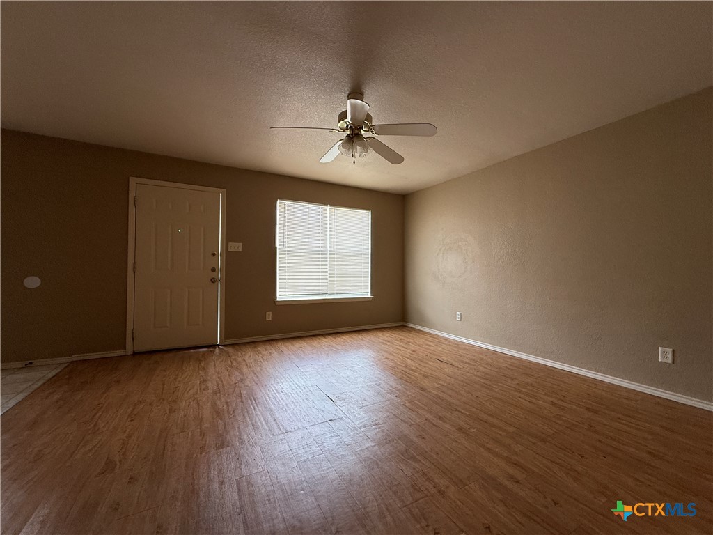 1310 Dugger Circle Property Photo 10