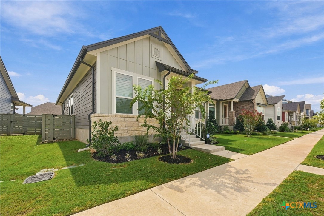 113 Gouda Drive Property Photo 4