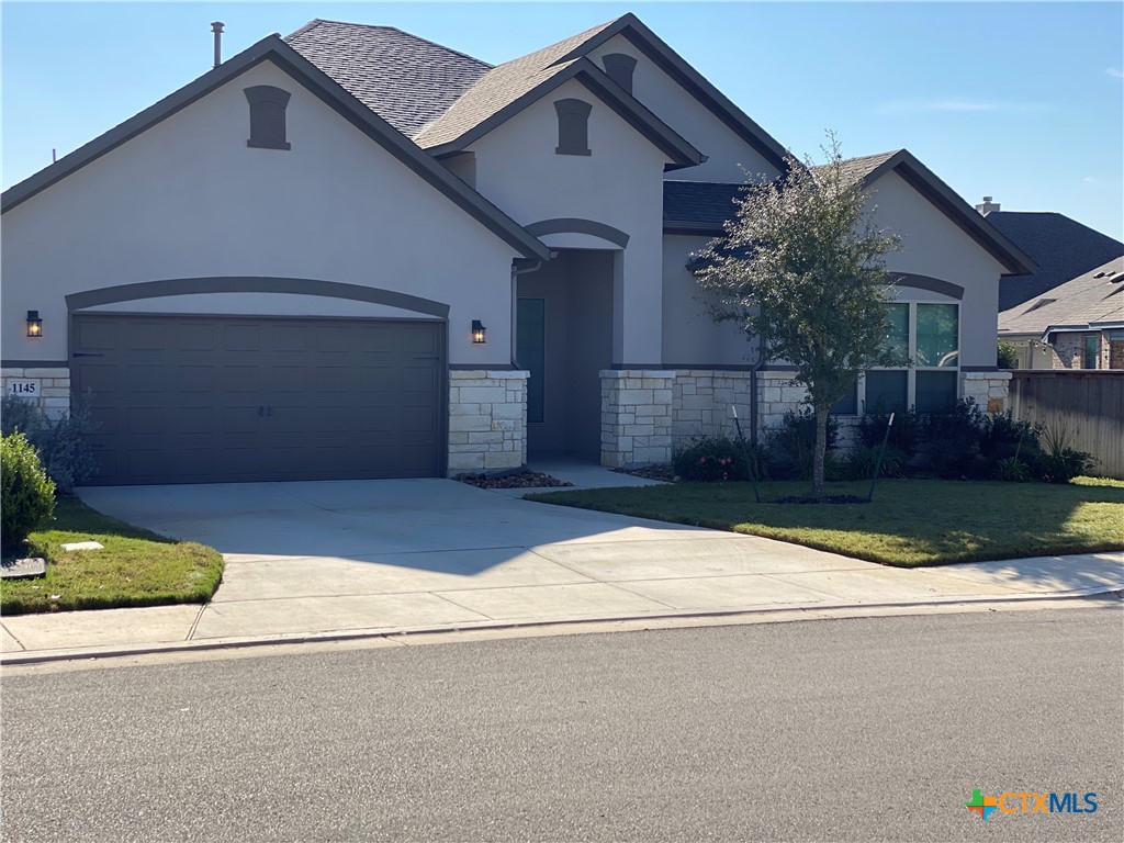 1145 Carriage Loop Property Photo 1