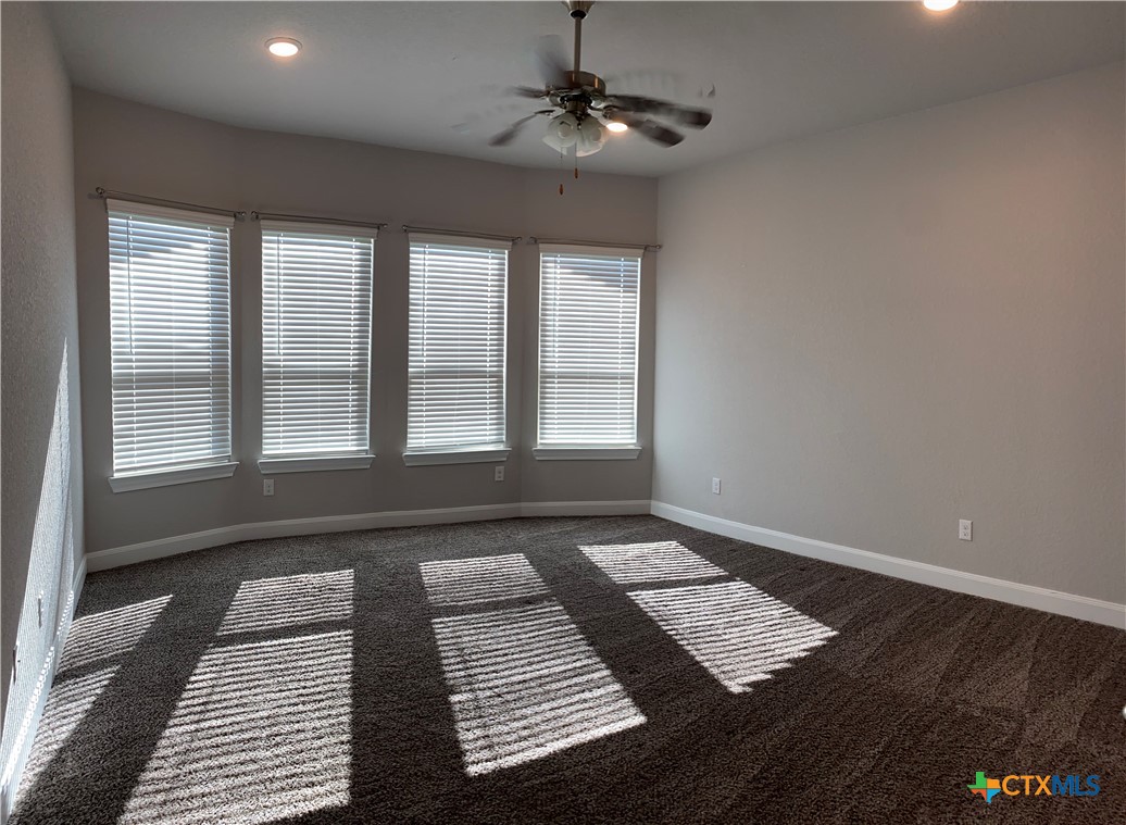 1145 Carriage Loop Property Photo 16