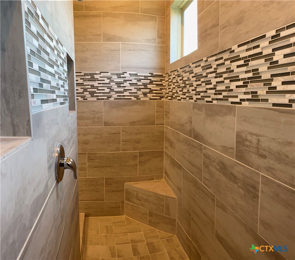 1145 Carriage Loop Property Photo 20