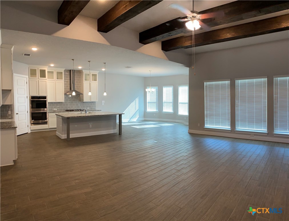 1145 Carriage Loop Property Photo 24