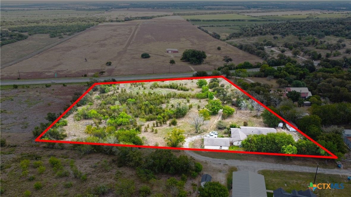 1629 Us-183 Property Photo 1