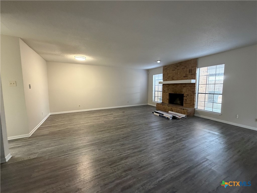 114 Kreekview Drive Property Photo 3