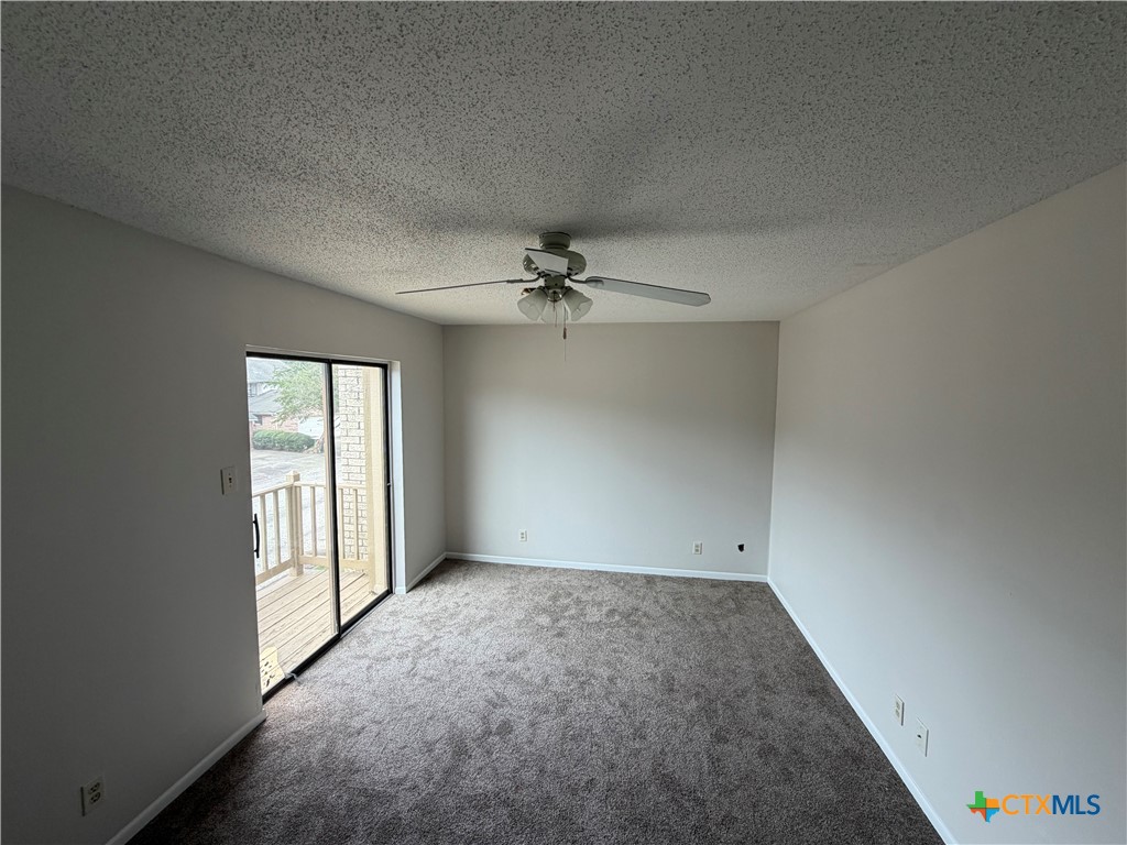 114 Kreekview Drive Property Photo 7