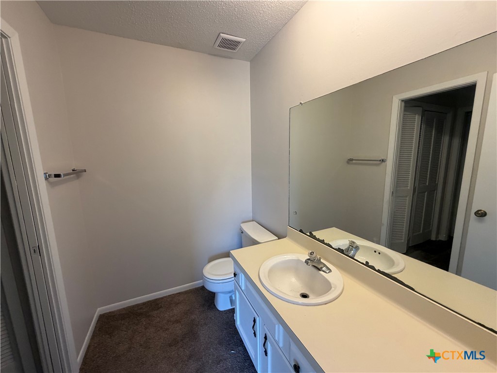 114 Kreekview Drive Property Photo 8