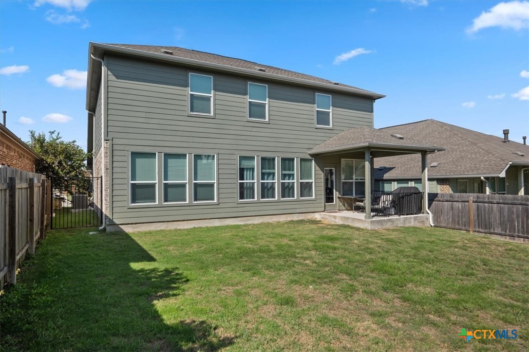 12202 Perritos Place Property Photo 5