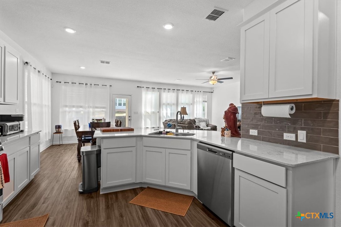 12202 Perritos Place Property Photo 13