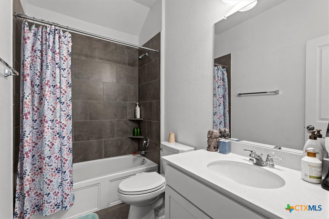 12202 Perritos Place Property Photo 38