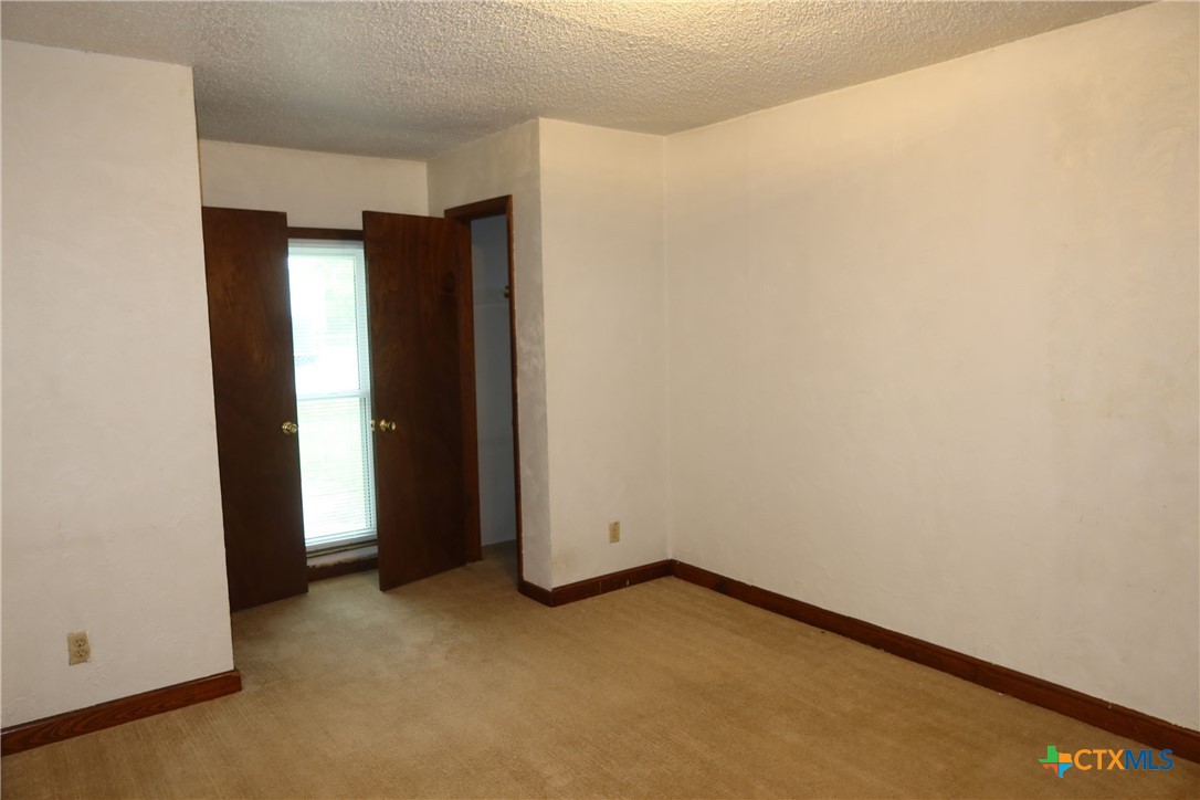 1806 Fairview Drive Property Photo 9