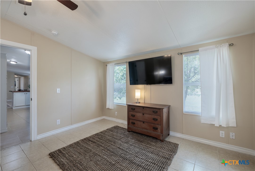 2301 Wegner Road Property Photo 12