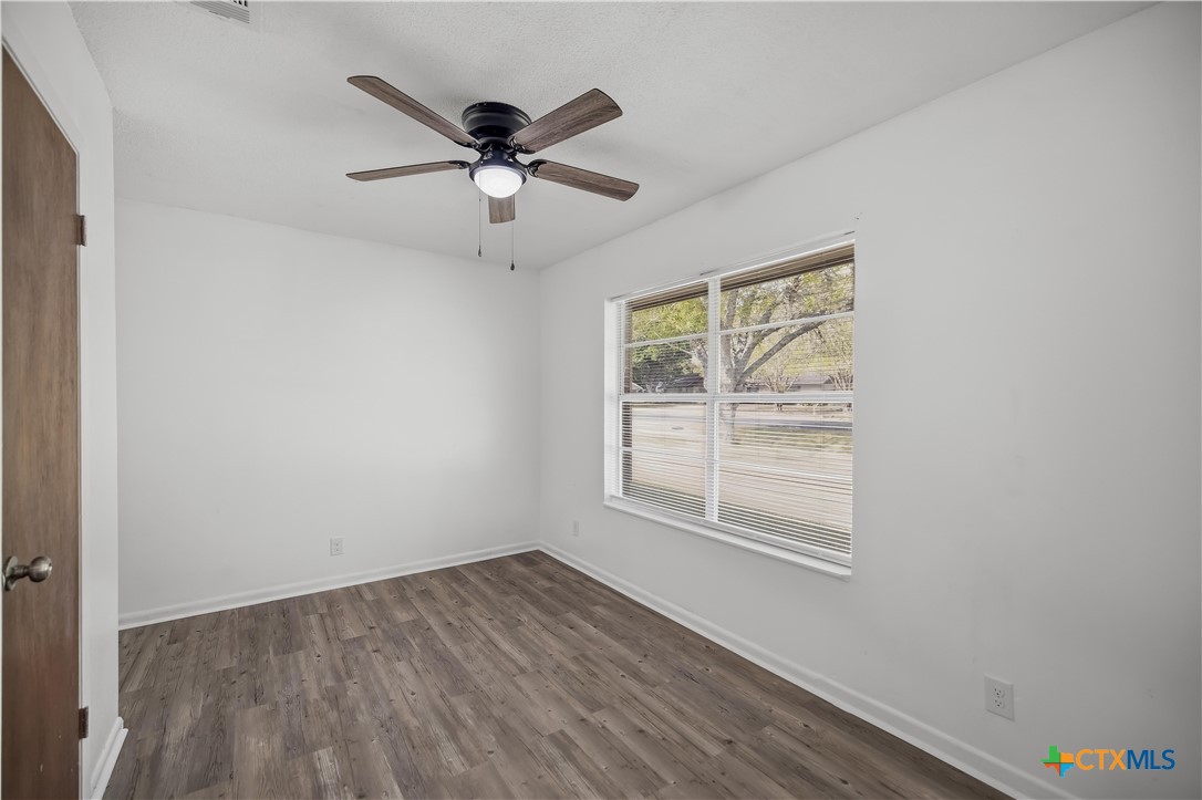 302 Brooks Road Property Photo 13