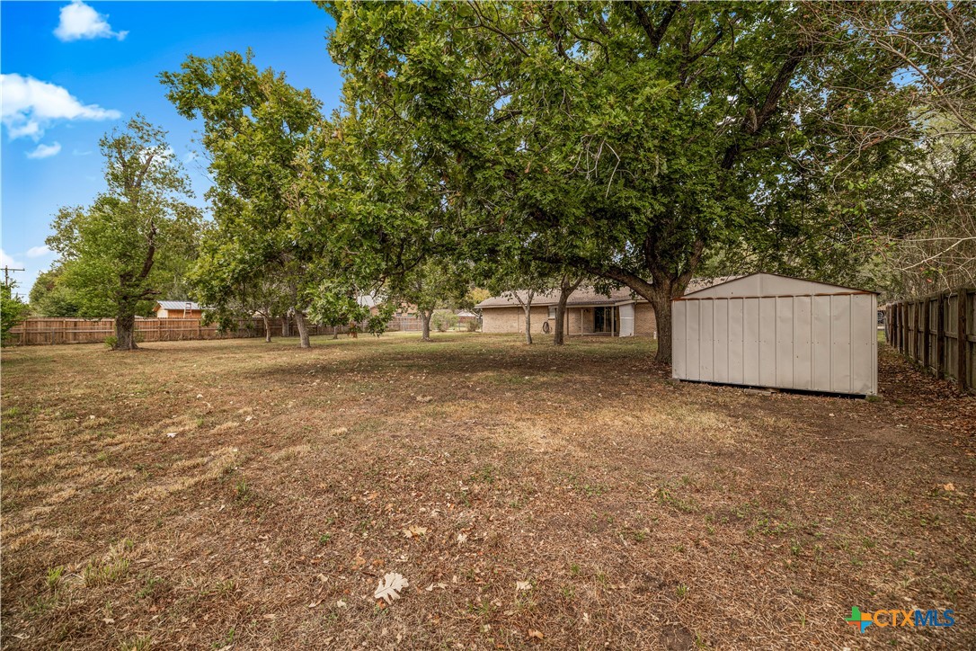 302 Brooks Road Property Photo 23