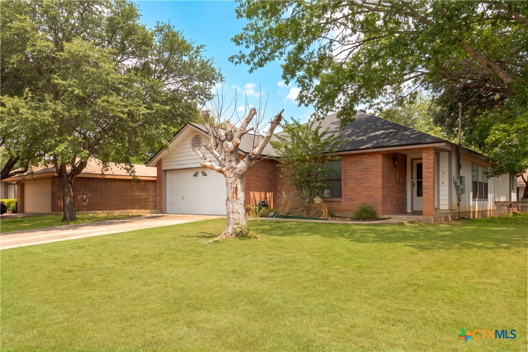 516 Denise Drive Property Photo 4
