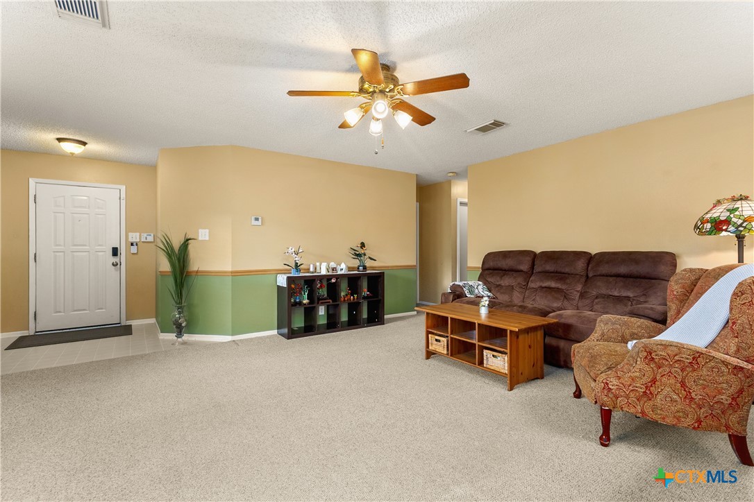516 Denise Drive Property Photo 5