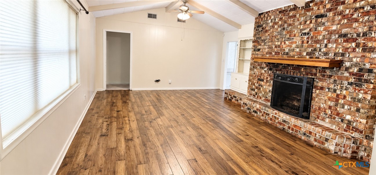 303 Milton Street Property Photo 12