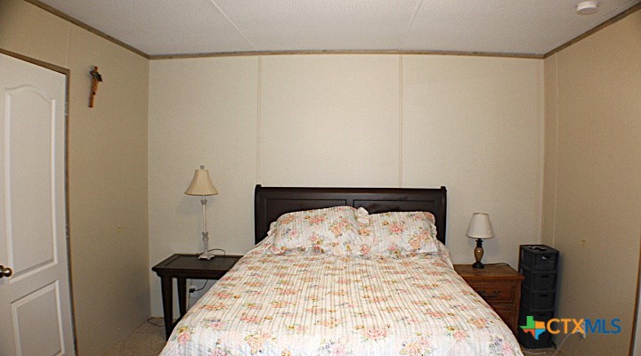 12240 Fm 1383 Property Photo 12