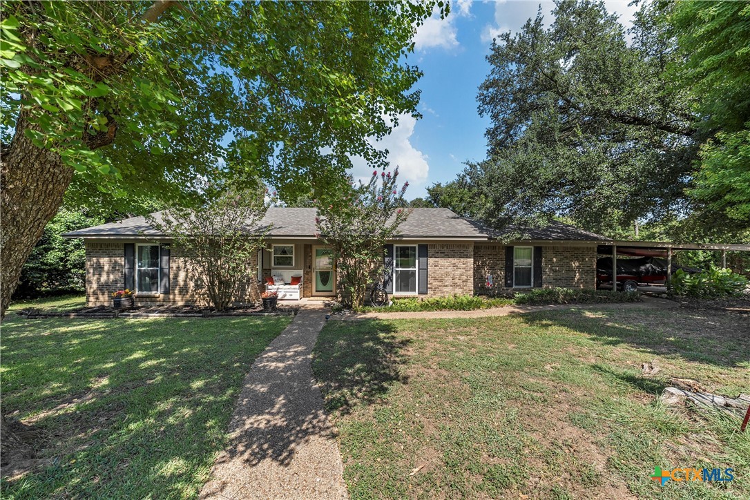 611 Rosenthal Road Property Photo 1