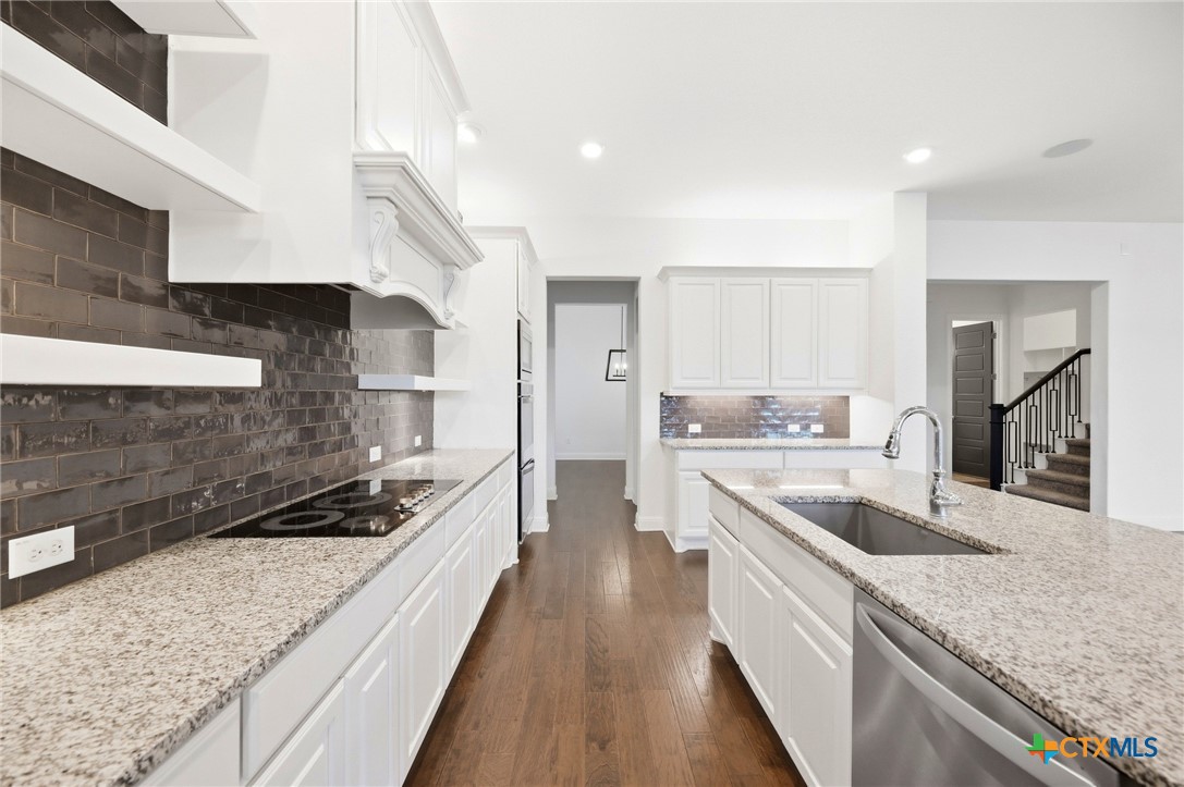 473 Turning Stone Property Photo 10