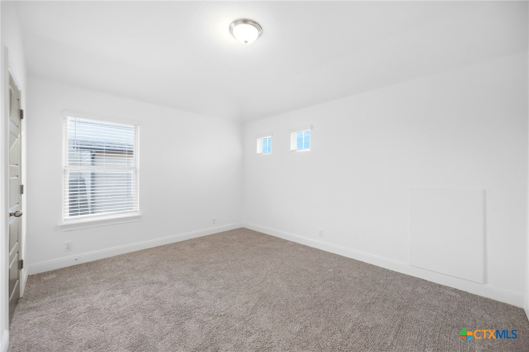 473 Turning Stone Property Photo 37