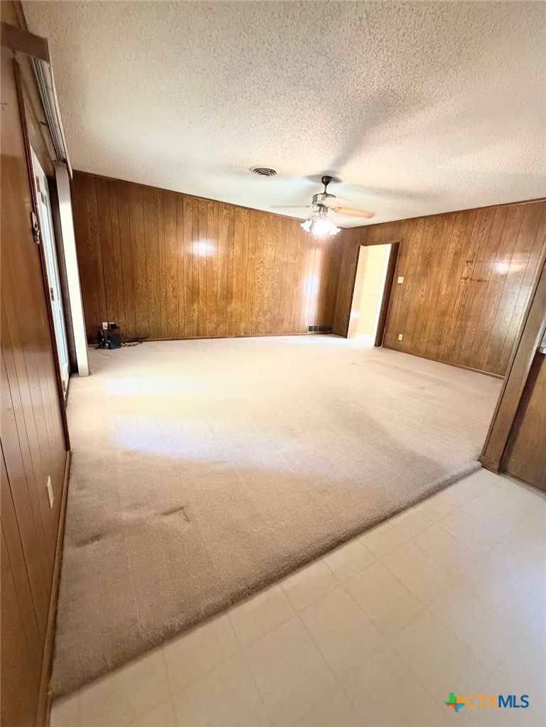 110 E Upshaw Avenue Property Photo 7