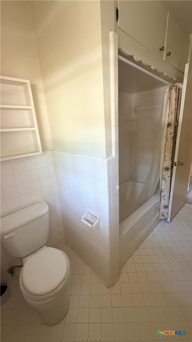 110 E Upshaw Avenue Property Photo 12