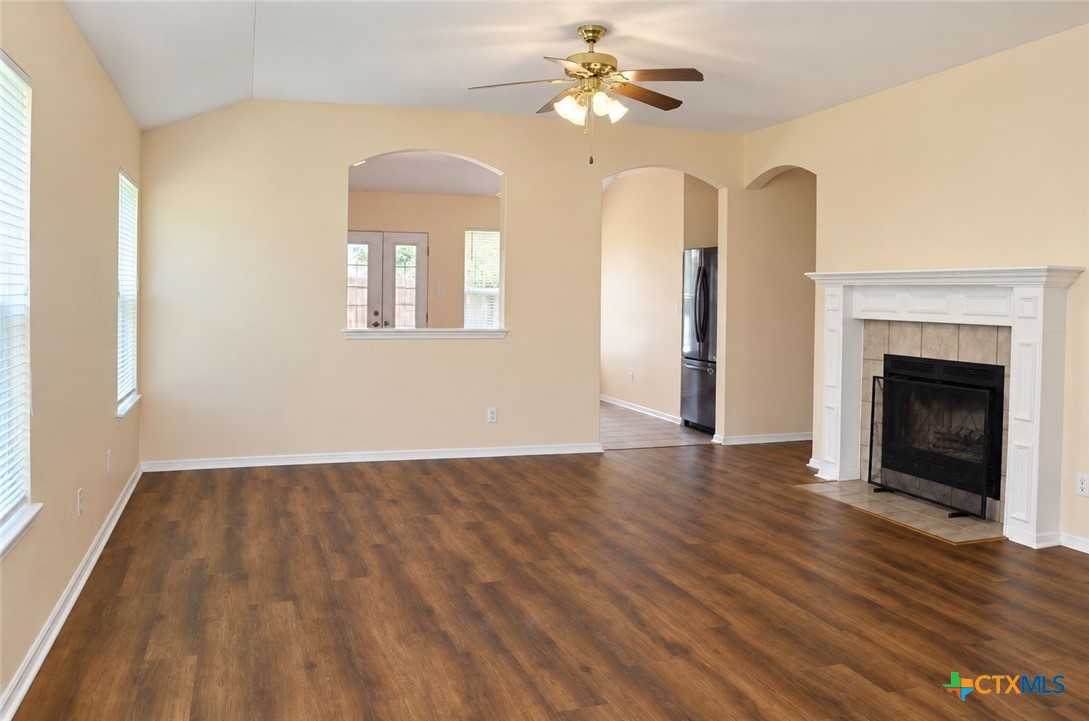 102 Harvest Loop Property Photo 5