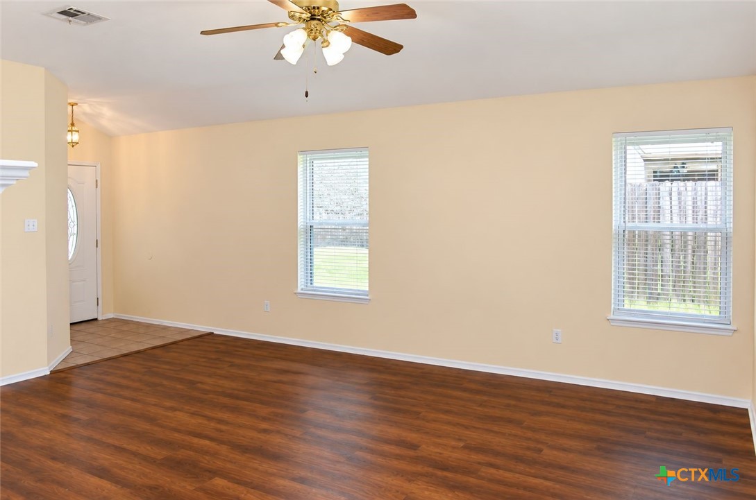 102 Harvest Loop Property Photo 7