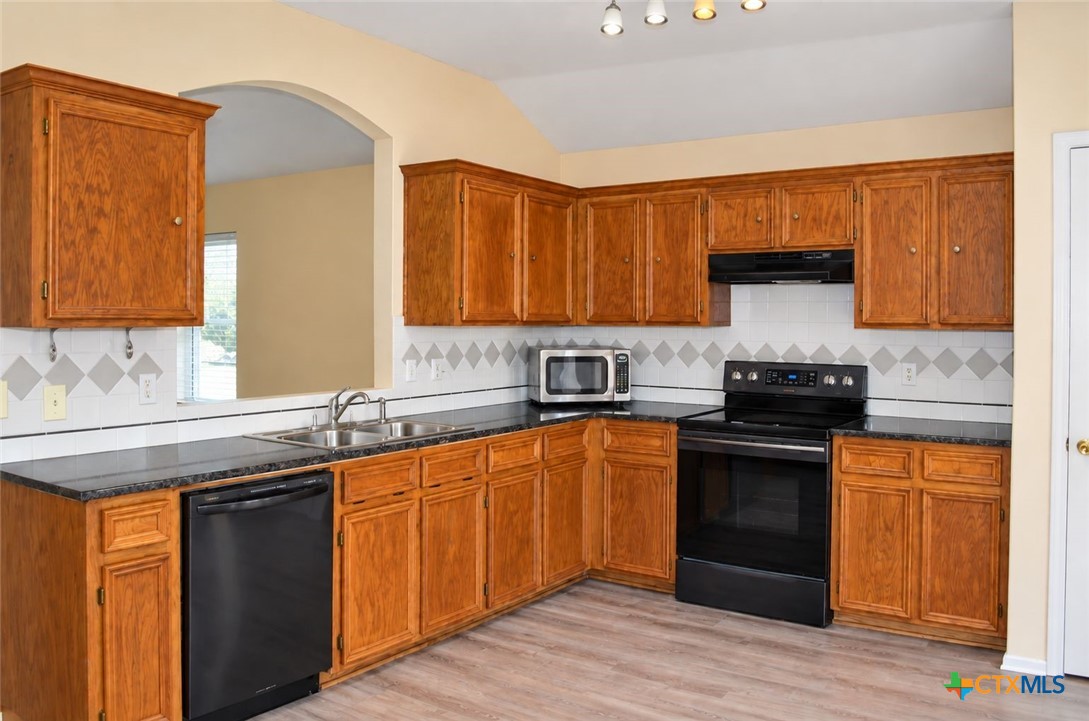 102 Harvest Loop Property Photo 14