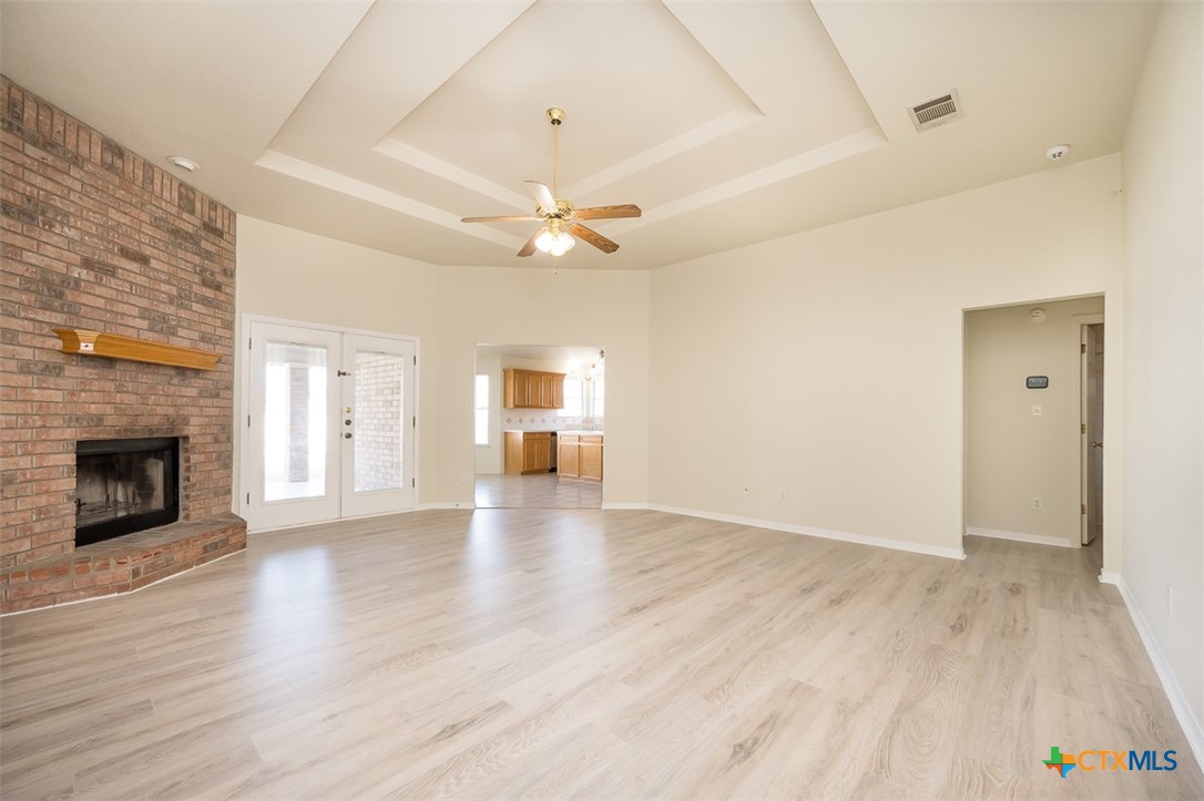 4311 Ethel Avenue Property Photo 9