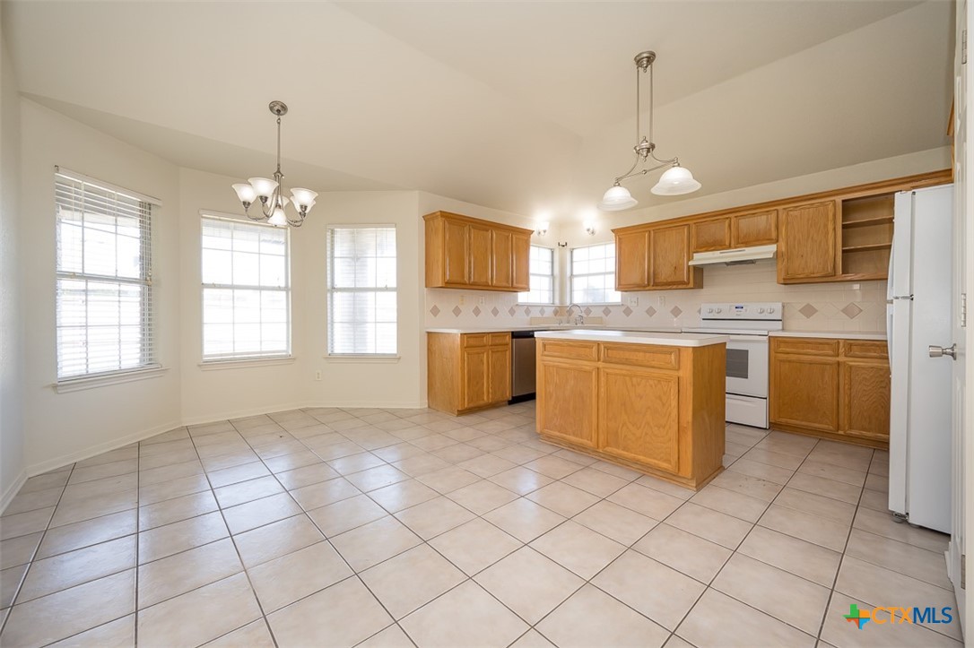 4311 Ethel Avenue Property Photo 13