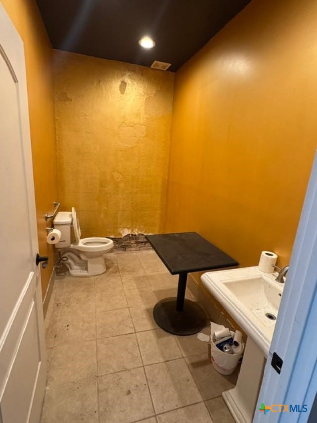 204 Main Street Property Photo 8