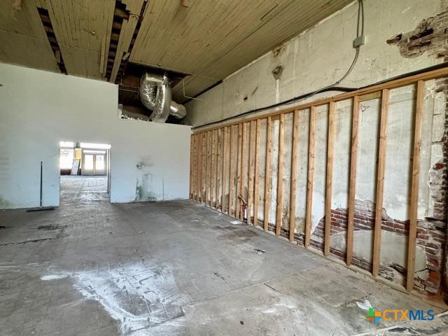 204 Main Street Property Photo 10