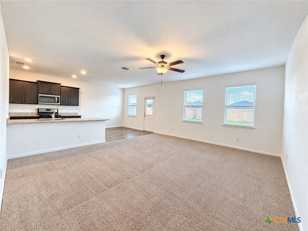 3985 Prairie Creek Property Photo 6